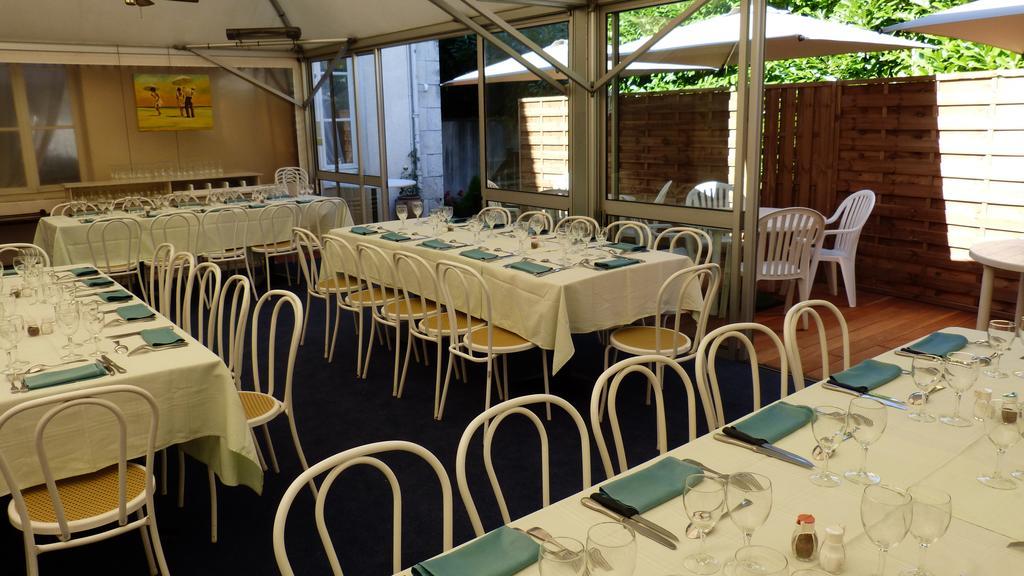 Hotel Restaurant "Le Relais" Courtenay  Exteriér fotografie